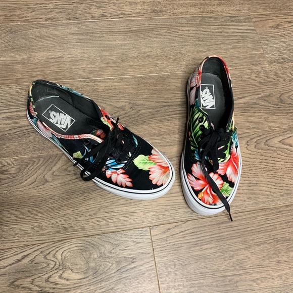 Hawaiian vans - Picture 2 of 8